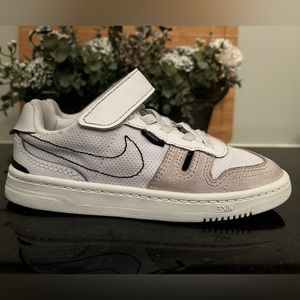 Children’s Nike Squash in Summit White 11C